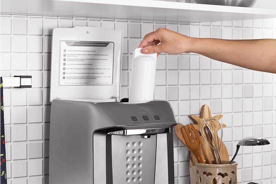 Troca de Filtro de água